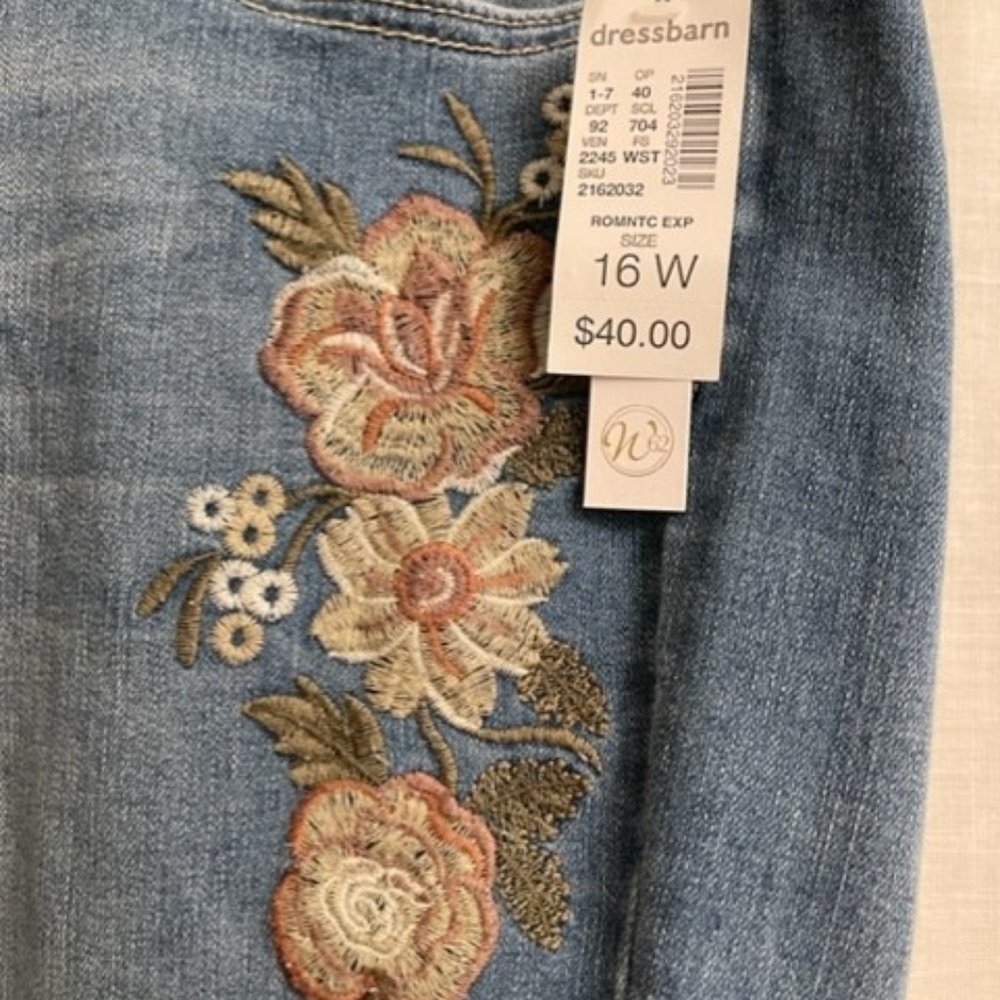 Dress Barn Size 16W skinny  Jeans